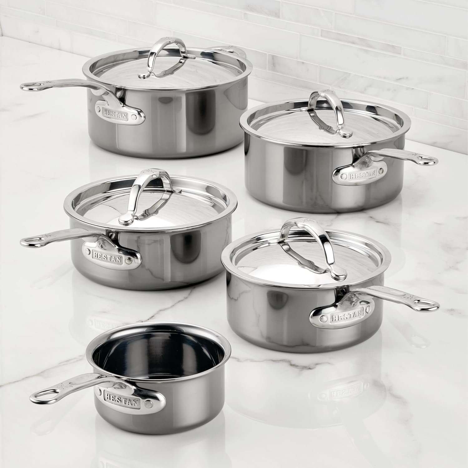 Hestan - Colección NanoBond - Sartén de acero inoxidable de titanio de 2 cuartos de galón con tapa.8