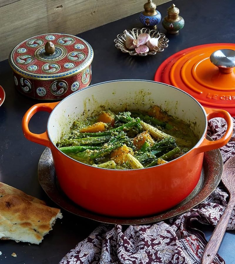 Le Creuset Horno holandés redondo de hierro fundido esmaltado con tapa, 5.5 c.2